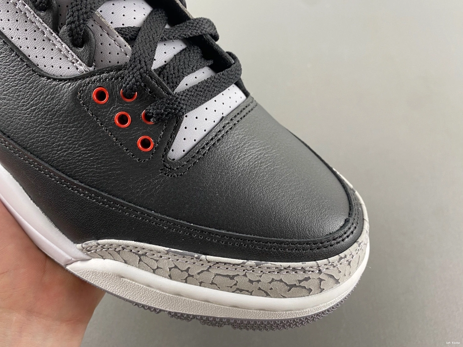 2024 Jordan Cement Black Air DN3707-010 3 0128